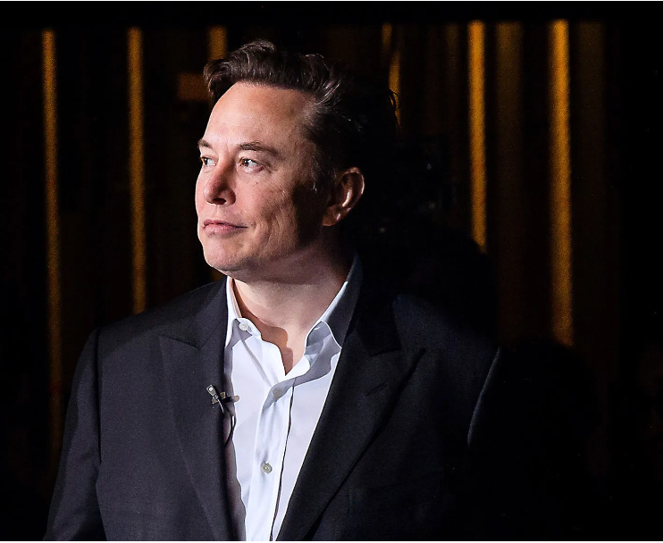 After having a "great conversation with Putin," Elon Musk pondered canceling Ukraine's Starlink connection.
