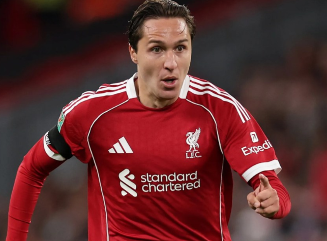 Liverpool may exploit UEFA’s new injury rule to add Federico Chiesa to their Champions League squad after his shock omission. Full details here.